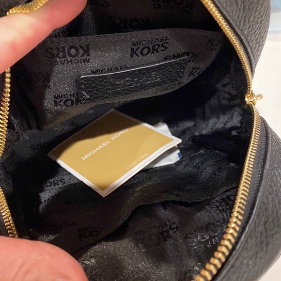 Michael KORS XS Black Leather Backpack - Picture 7 of 12